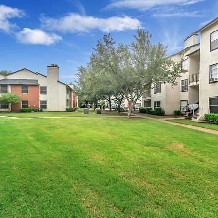 Landing At Oak Meadow - 1 Bedroom In Dallas Dış mekan fotoğraf